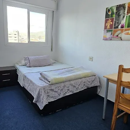 Habitacion Privada Centro Malaga Cerca Tren Maria Zambrano Y Playa Muy Buena Conexion Wifi Room photo