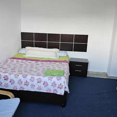 Habitacion Privada Centro Malaga Cerca Tren Maria Zambrano Y Playa Muy Buena Conexion Wifi Room photo